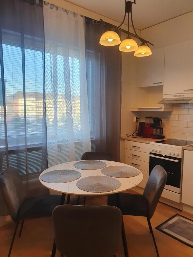 Moderni, Viihtyisae Pikkukaksio Saunalla Pori Exteriér fotografie