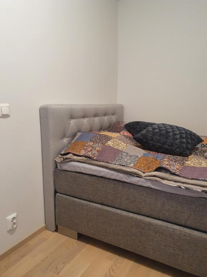 Moderni, Viihtyisae Pikkukaksio Saunalla Pori Exteriér fotografie